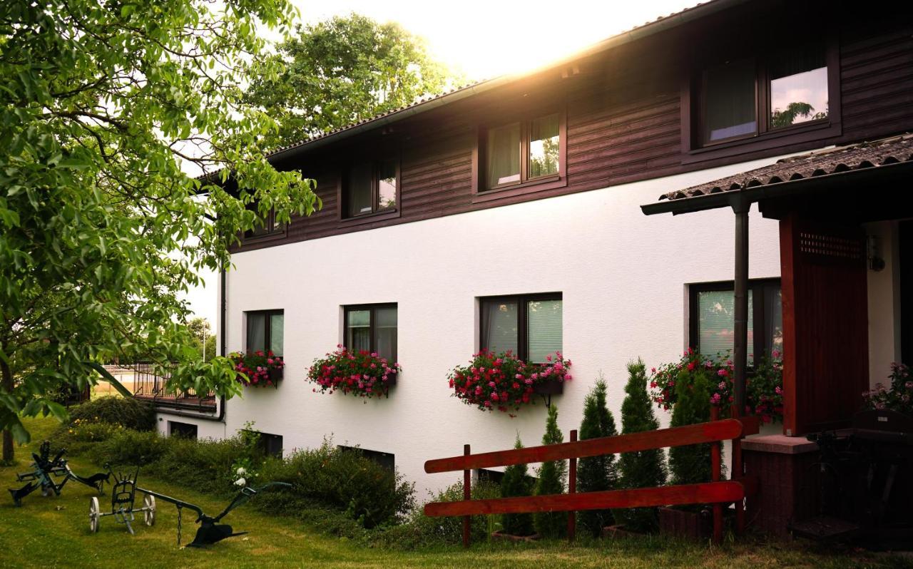 Fruehstueckspension Christinenhof Dreieich Zewnętrze zdjęcie